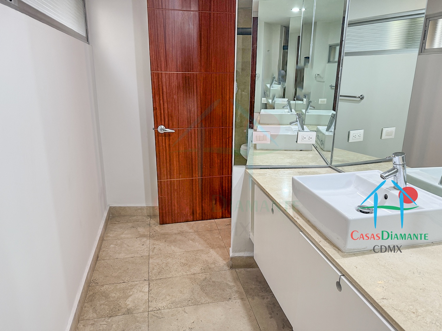 Polanco Tres Picos Rojo - Baño completo 3